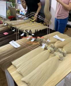 Weft Hair Extension, Strong, Good Hair, Perfect Color 17 Weft Hair Extension, Strong, Good Hair, Perfect Color 16