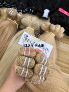 How to blend clip-in Luxy Hair extensions with thin hair 6 How to blend clip-in Luxy Hair extensions with thin hair 5