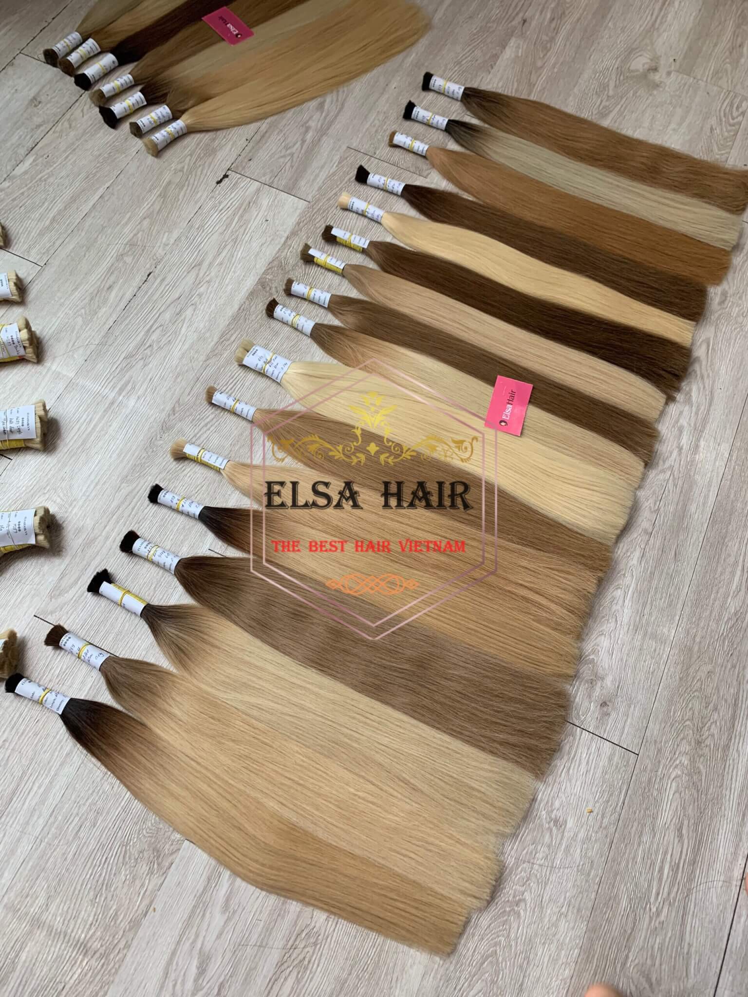 HAIR EXTENSIONS DONE THE RIGHT WAY! 44 HAIR EXTENSIONS DONE THE RIGHT WAY! 43