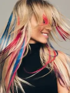 How to keep your hair extensions from looking too obvious 27 How to keep your hair extensions from looking too obvious 26