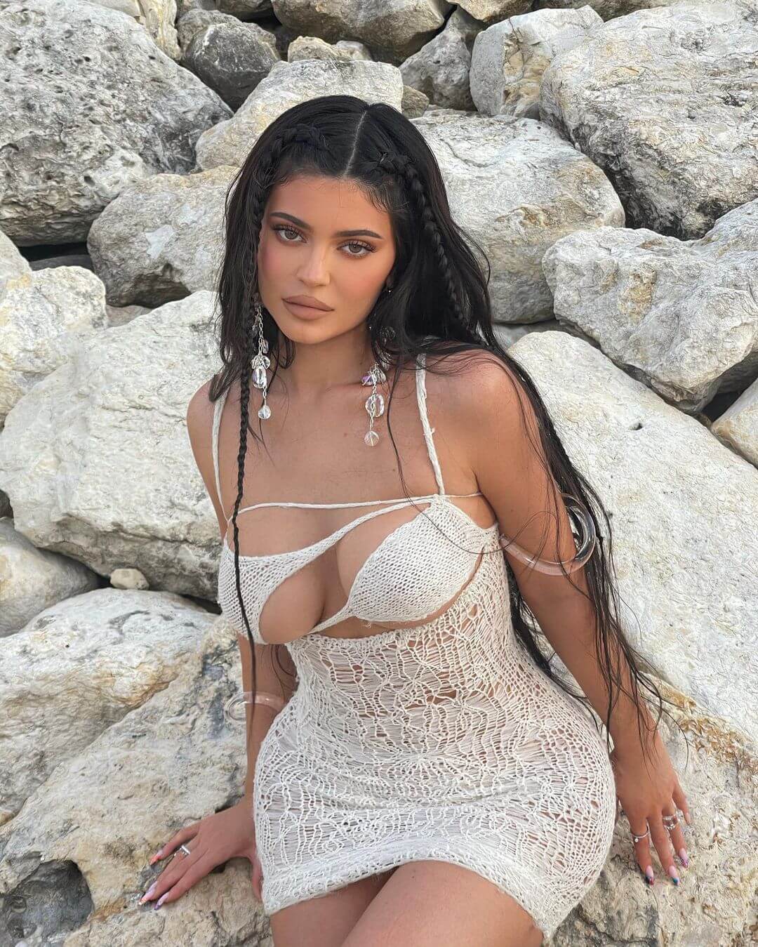 Kylie Jenner's Hair Secrets Have Been Revealed 33 Kylie Jenner's Hair Secrets Have Been Revealed 32
