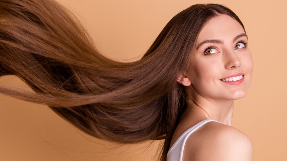 How Coconut Oil Ruined My Hair: The Dangers of Coconut Oil 8